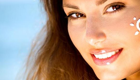 10 Tips For Glowing Skin And Good Health