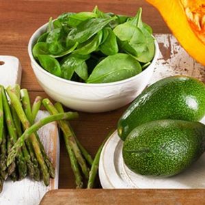 7 Ways Spinach Helps Manage Diabetes And BP