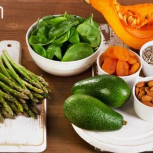 Vitamins E & Vegetables For Managing Cholesterol