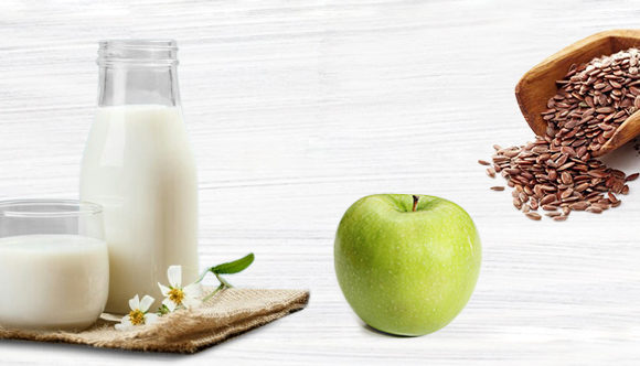 Milk and Apple Smoothie