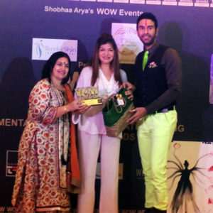 WOW Mhahsa Award for Anjali Mukerjee in Diet & Nutrition category